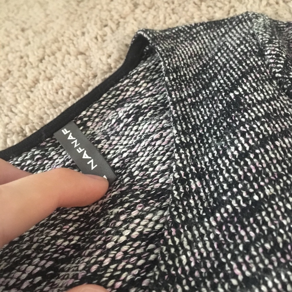 Cute Naf Naf top!🌺